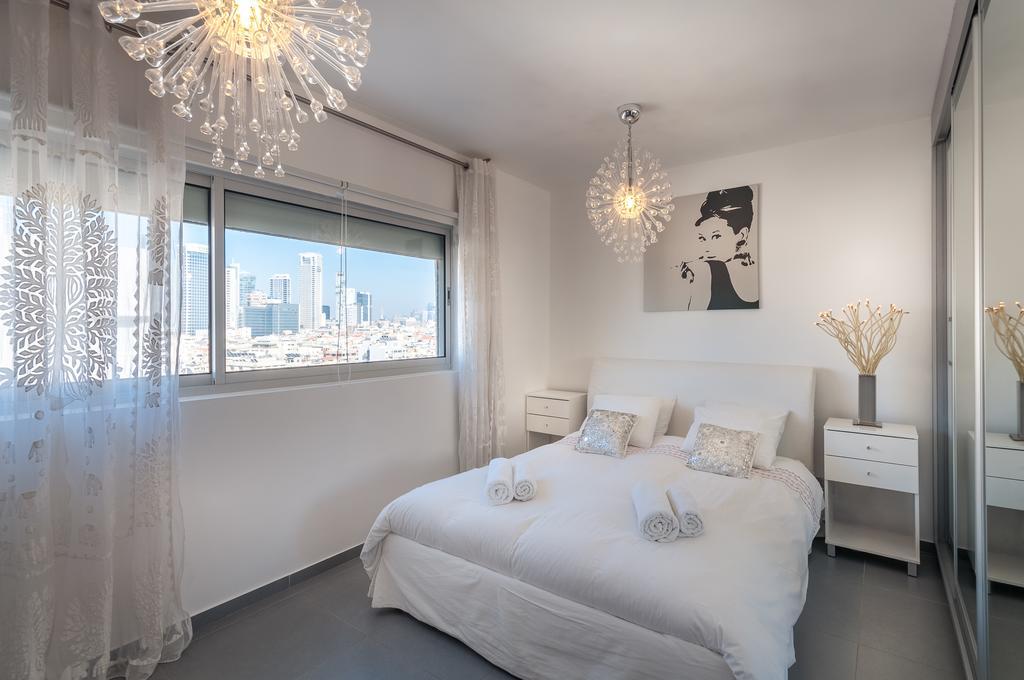 Abarbanel St Incredible Penthouse Daire Tel Aviv Oda fotoğraf